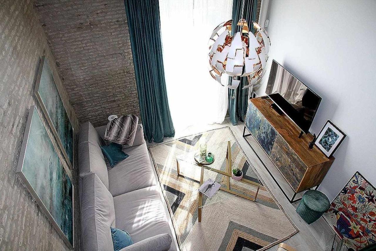 Isg Apartments Feria 106 Sevilla Bagian luar foto